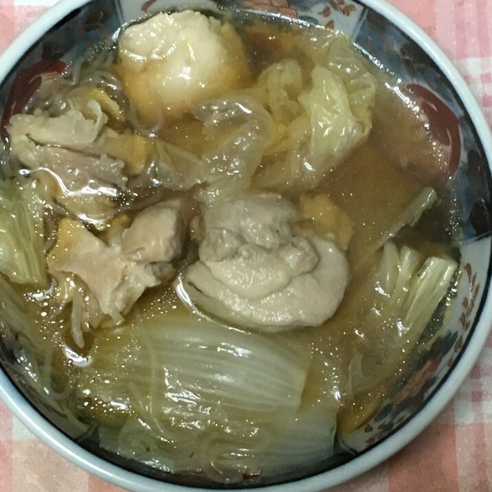 鶏もも肉、白菜、白滝、だまっこ、ごぼう、椎茸の鍋